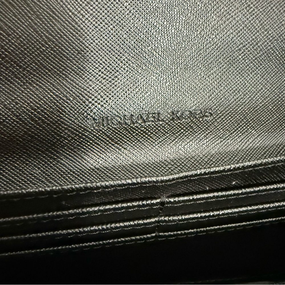 Michael Kors Fulton Long Leather Wallet - Picture 4 of 16